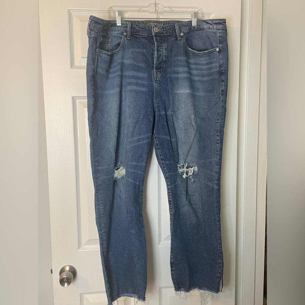 Classic Blue Distressed Women Jeans